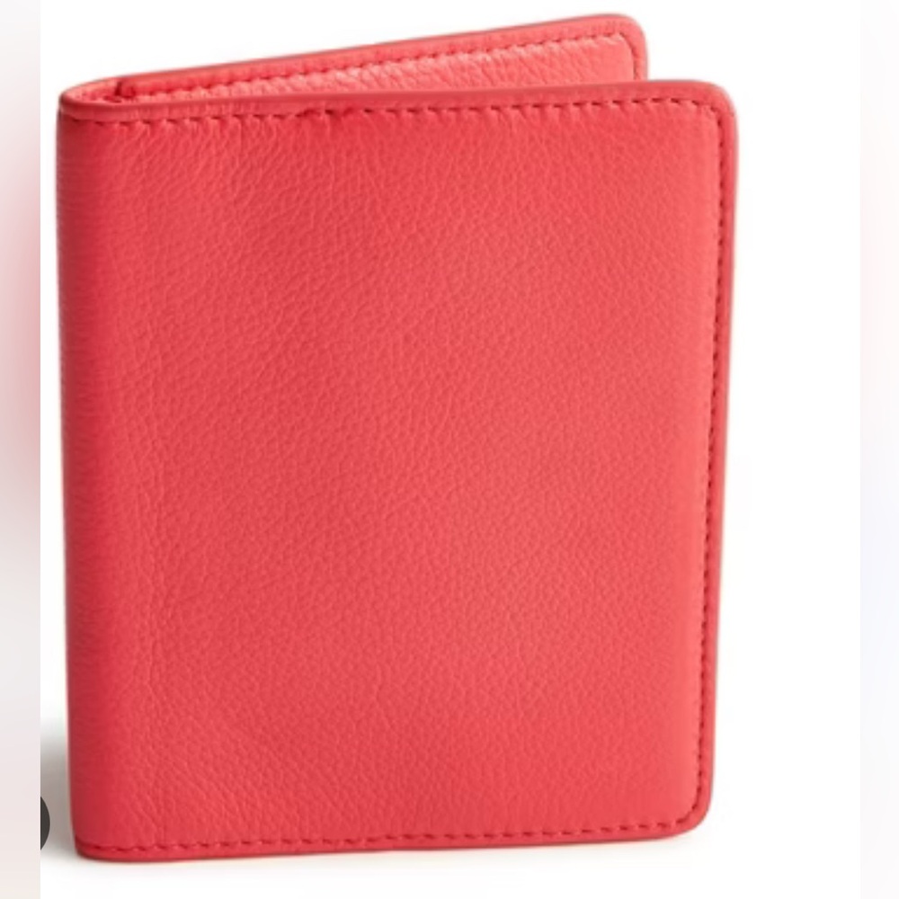 NWT Vera Bradley Cayenne Faux Leather Passport Cover.  Coral with tulip lining.